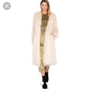 Size L super light pink faux fur super fluffy jacket